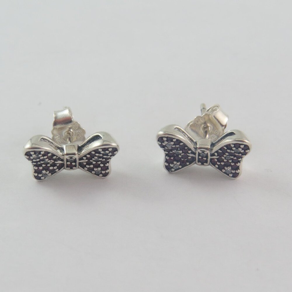 Pandora Bow Stud Earrings – Sterling Silver S925 (A26)